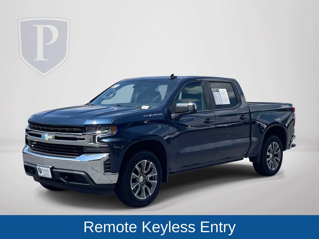 Used 2022 Chevrolet Silverado 1500 LT AWD/4WD image 4