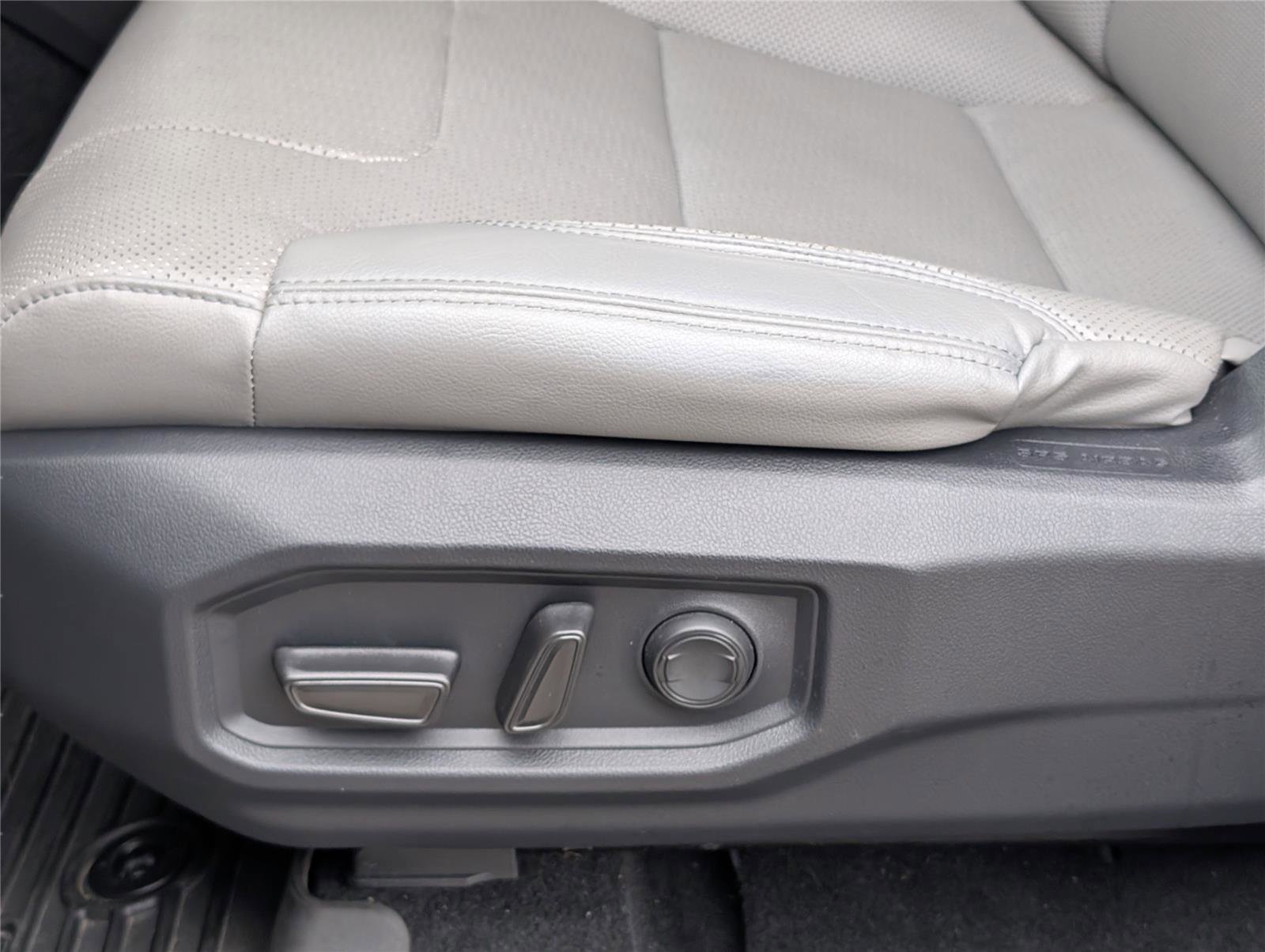 Used 2023 Toyota Tundra SR5 image 12