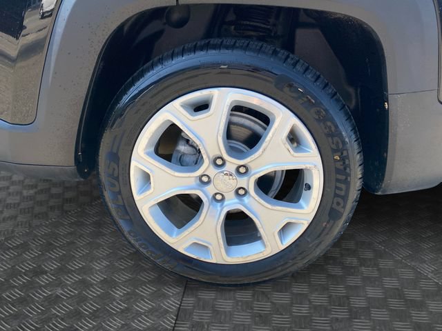Used 2016 Jeep Renegade Limited w/ Safety & Security Group FWD image 32