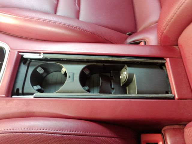 Used 2022 Porsche Panamera Platinum Edition RWD image 37