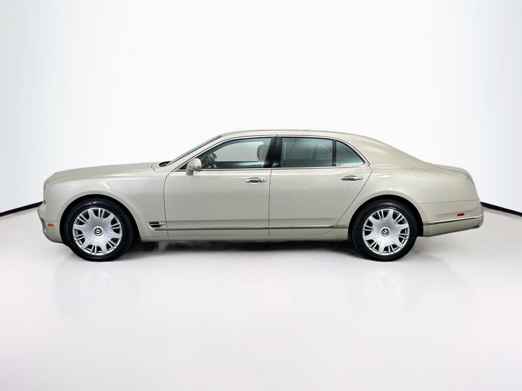 Used 2016 Bentley Mulsanne image 8