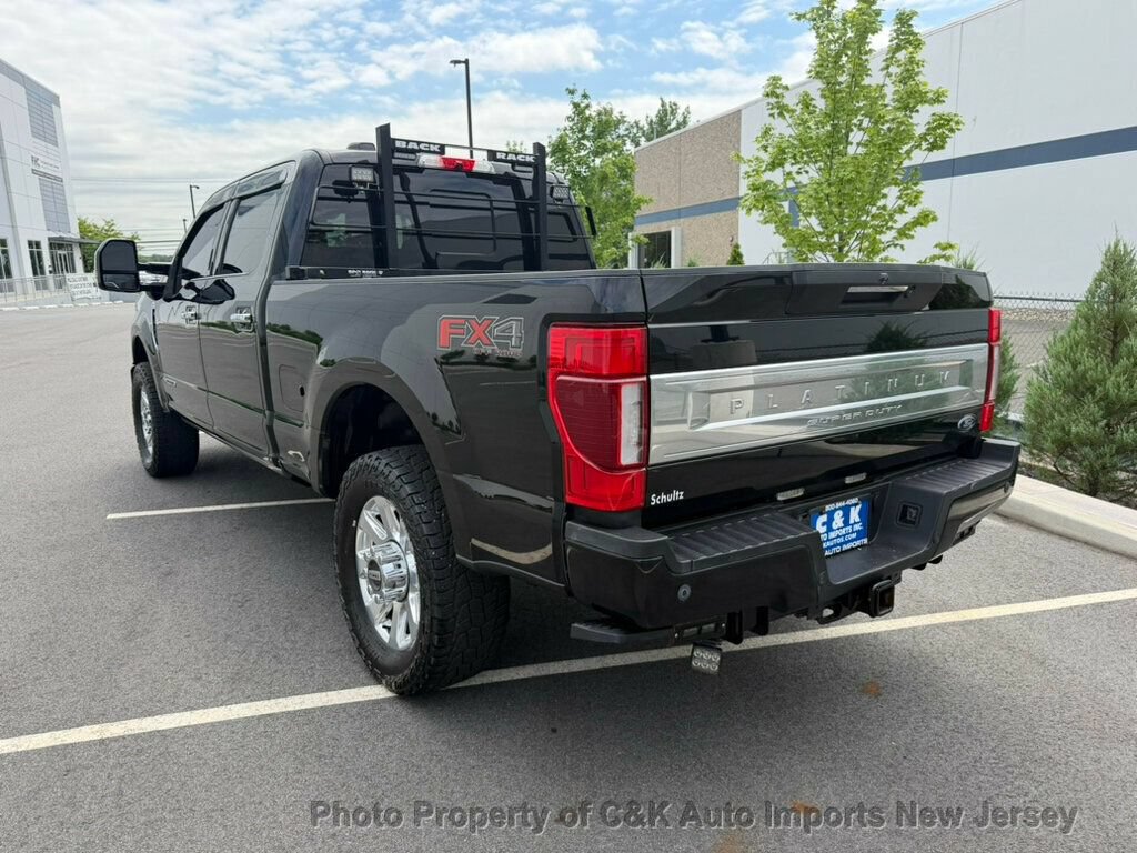 Used 2022 Ford F350 Platinum w/ FX4 Off-Road Package AWD/4WD image 3