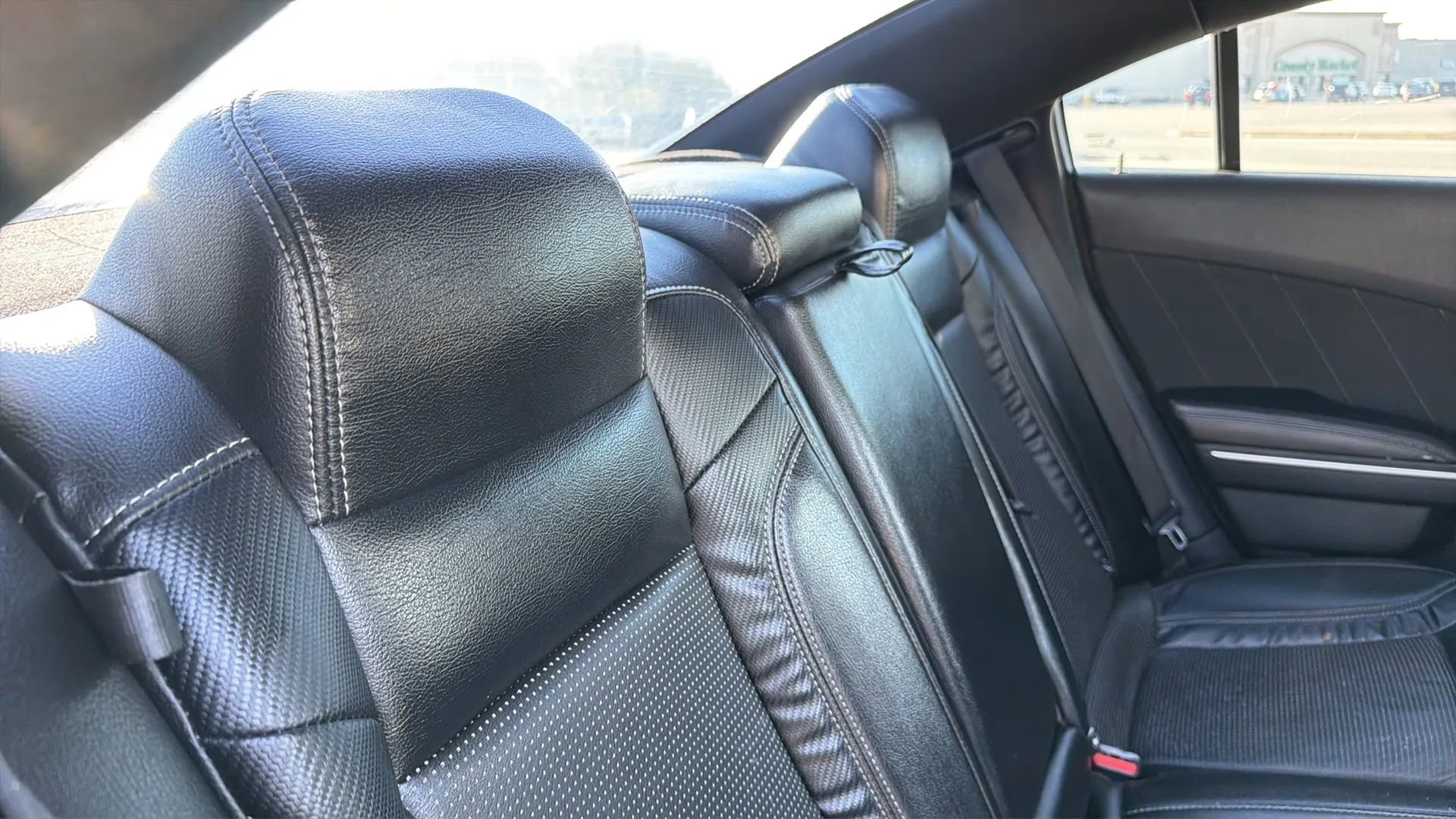 Used 2020 Dodge Charger SXT image 31