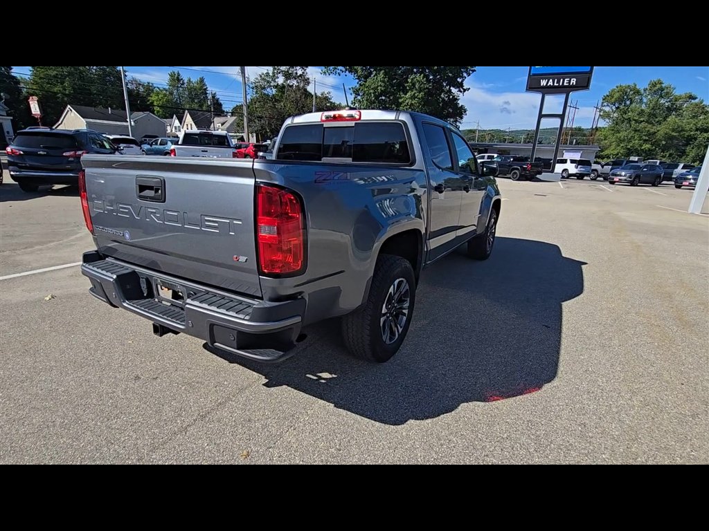 Used 2021 Chevrolet Colorado Z71 AWD/4WD image 8