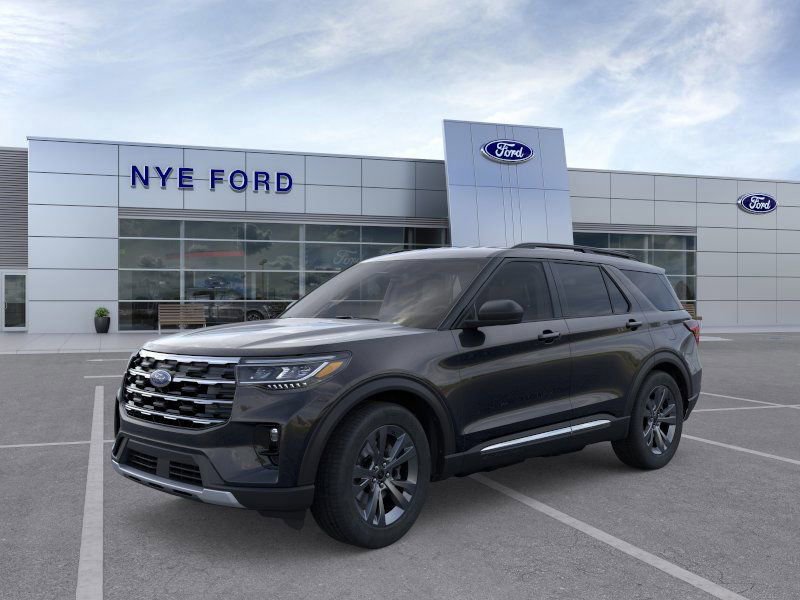 New 2025 Ford Explorer Active w/ Active Comfort Package image 2
