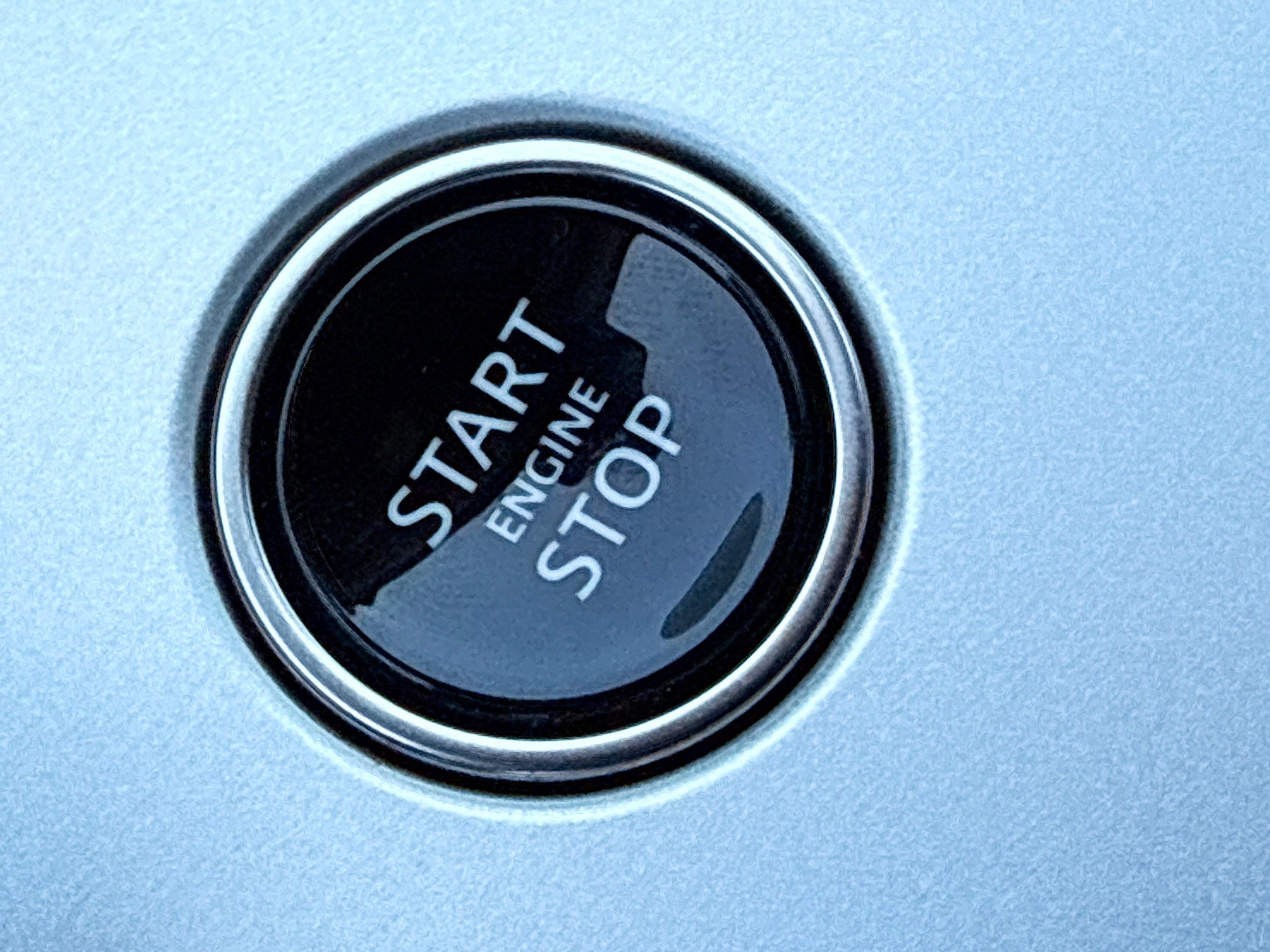 Used 2025 Land Rover Range Rover SE image 36