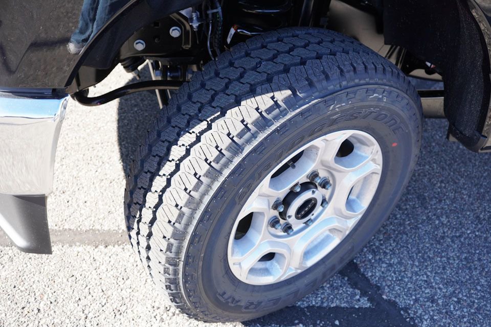 New 2026 Ford F250 XLT w/ XLT Premium Package image 9