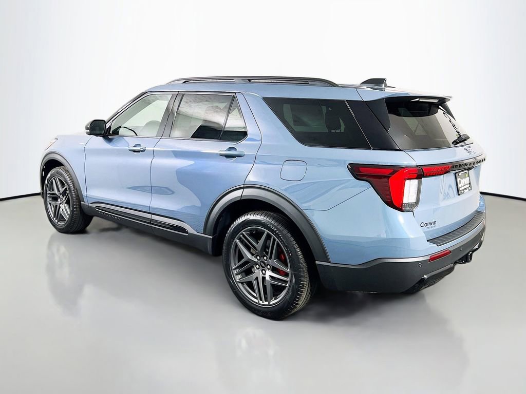 New 2026 Ford Explorer ST-Line w/ ST-Line Street Pack image 11