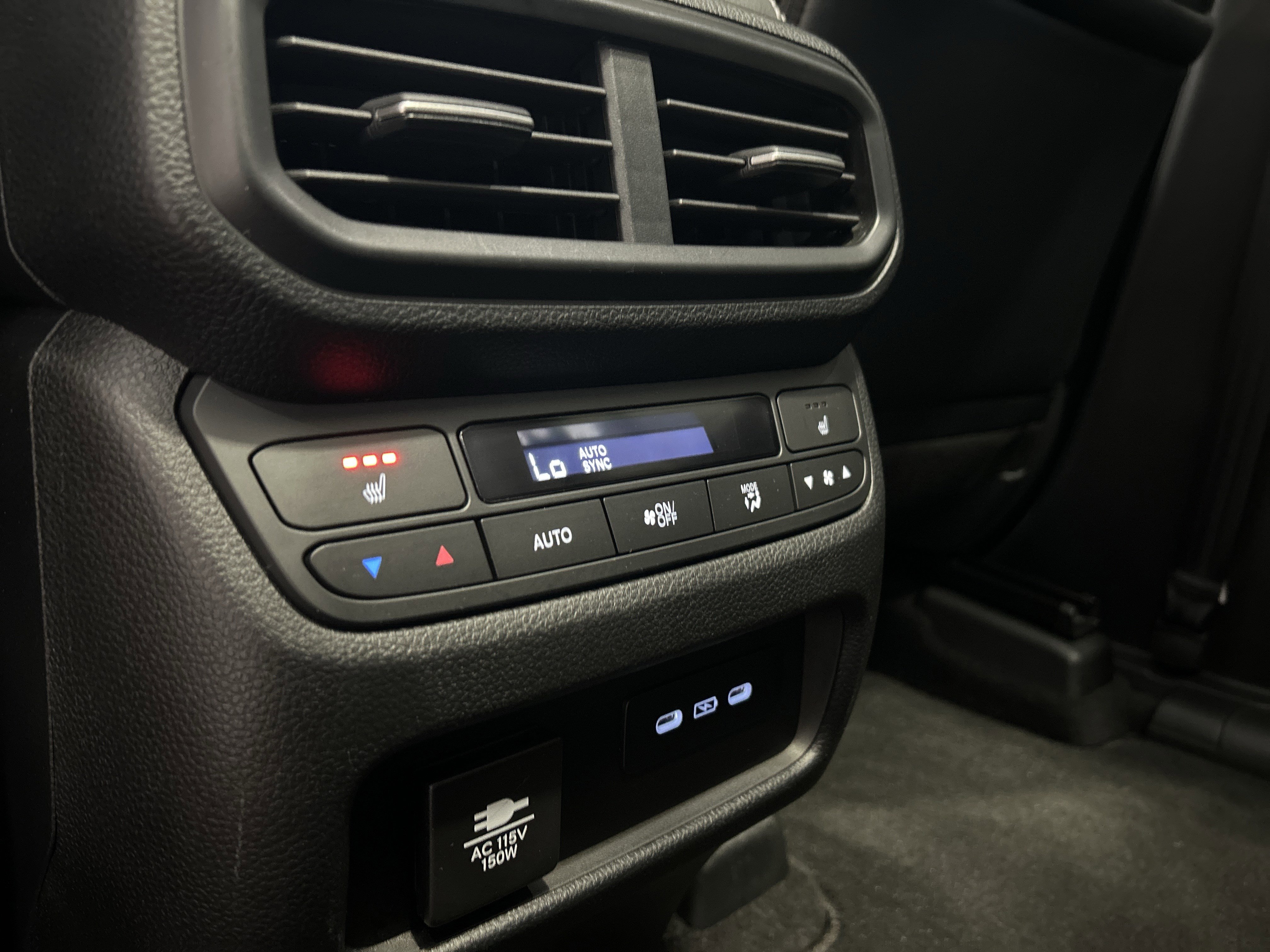 Certified 2024 Honda Pilot Elite image 28