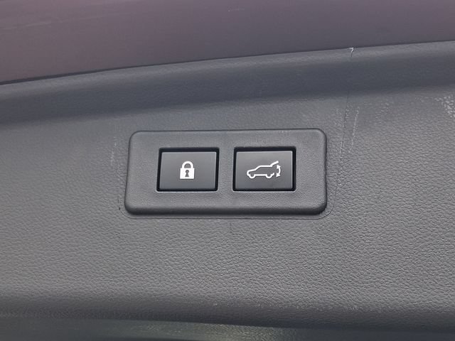 Certified 2024 Subaru Outback Touring XT AWD/4WD image 31
