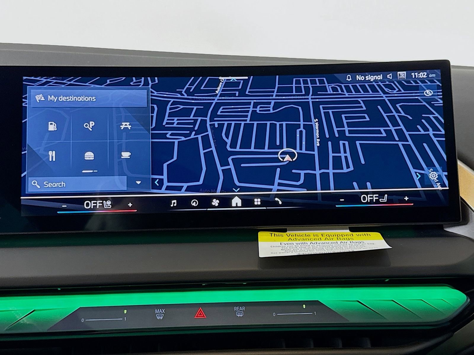 Used 2025 BMW X3 xDrive30i w/ Premium Package image 12