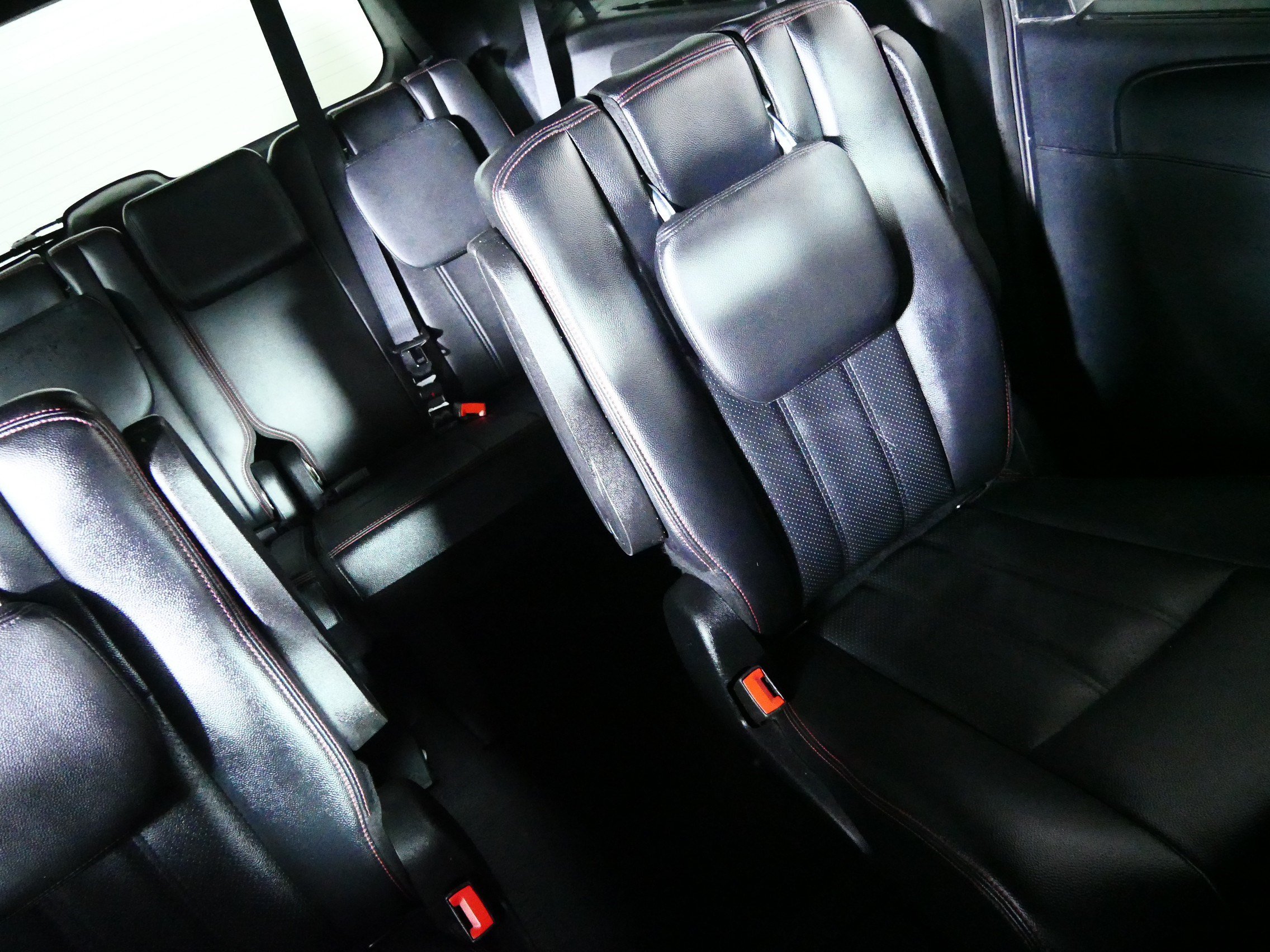 Used 2016 Dodge Grand Caravan R/T w/ Driver Convenience Group FWD image 14