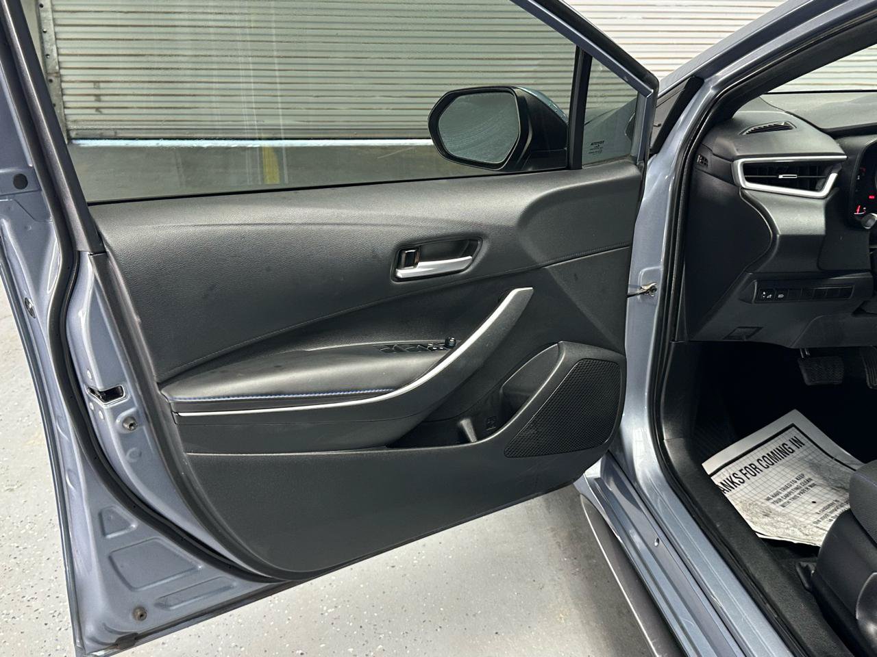 Used 2020 Toyota Corolla SE w/ Carpet Mat Package (TMS) FWD image 18
