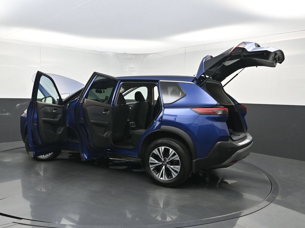 Used 2023 Nissan Rogue SV FWD image 35
