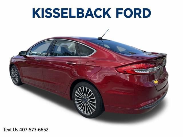 Used 2017 Ford Fusion SE w/ Fusion SE Technology Package FWD image 5
