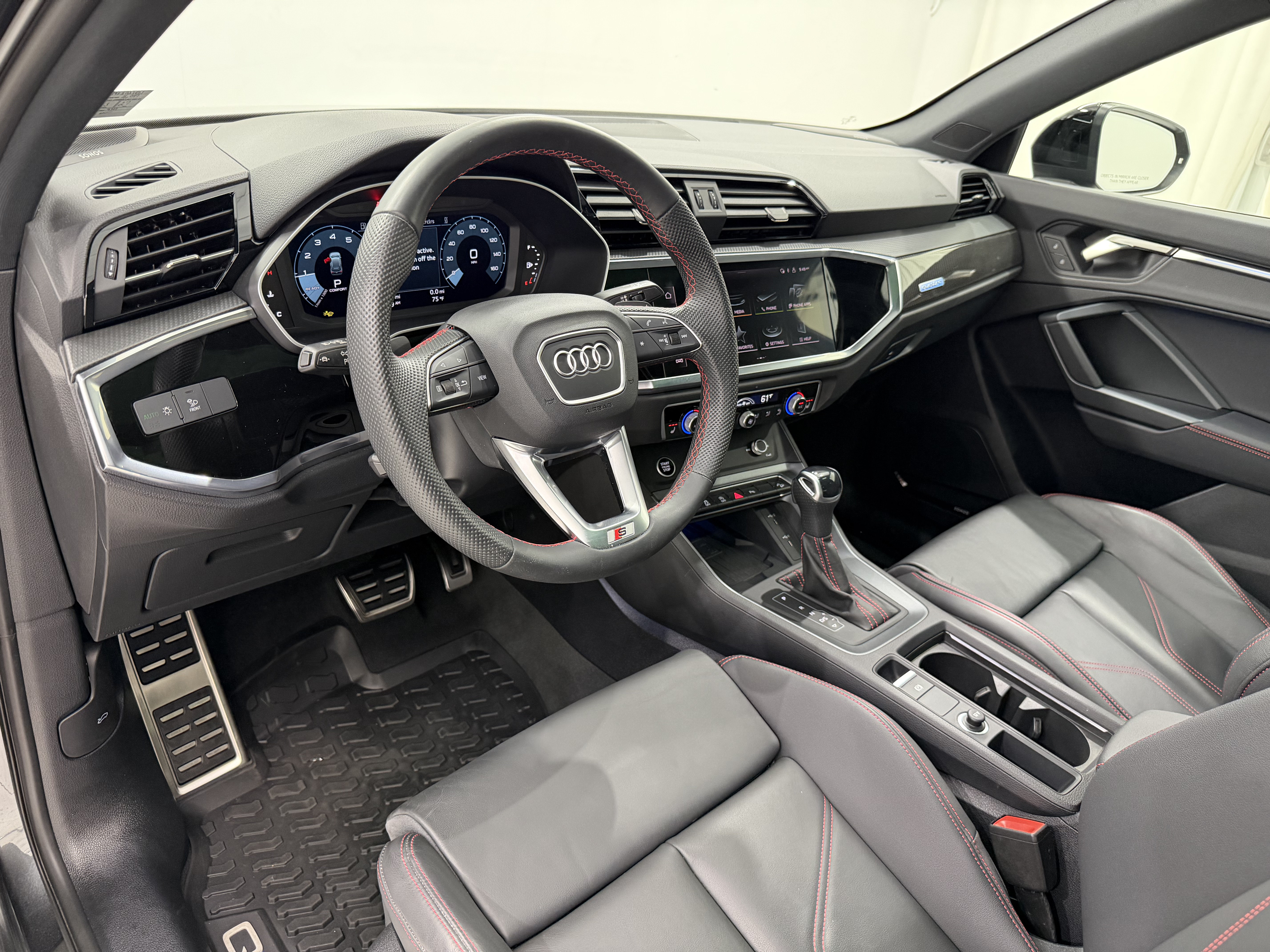 Used 2025 Audi Q3 2.0T Premium Plus AWD/4WD image 25