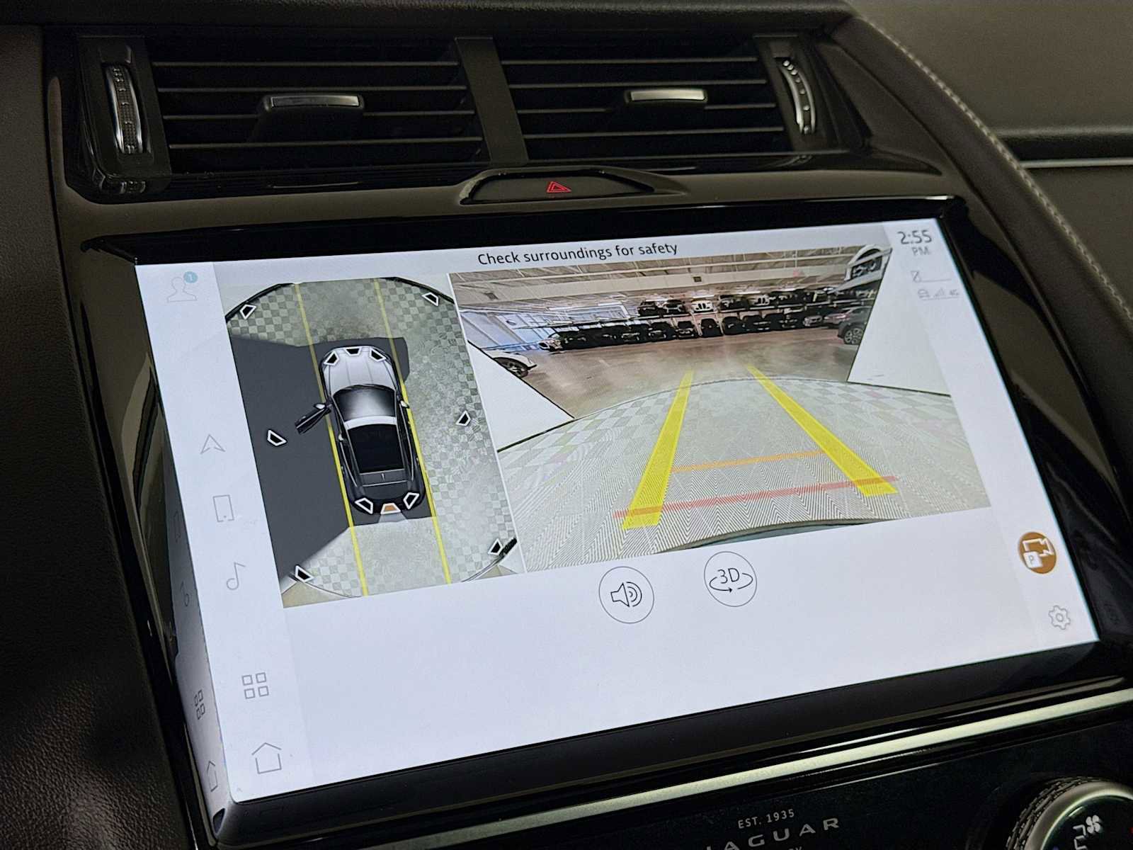 Used 2024 Jaguar E-PACE R-Dynamic SE image 15