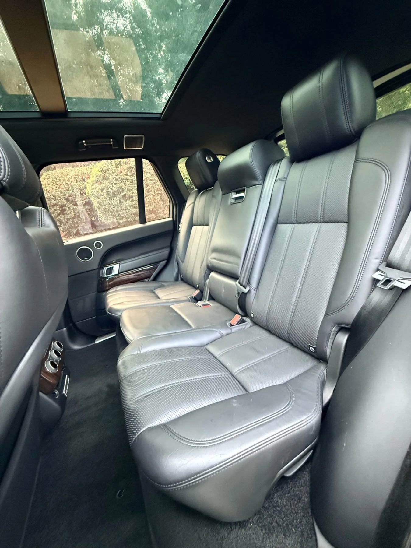 Used 2016 Land Rover Range Rover HSE image 27