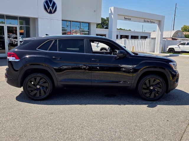 New 2026 Volkswagen Atlas Cross Sport SE FWD image 15