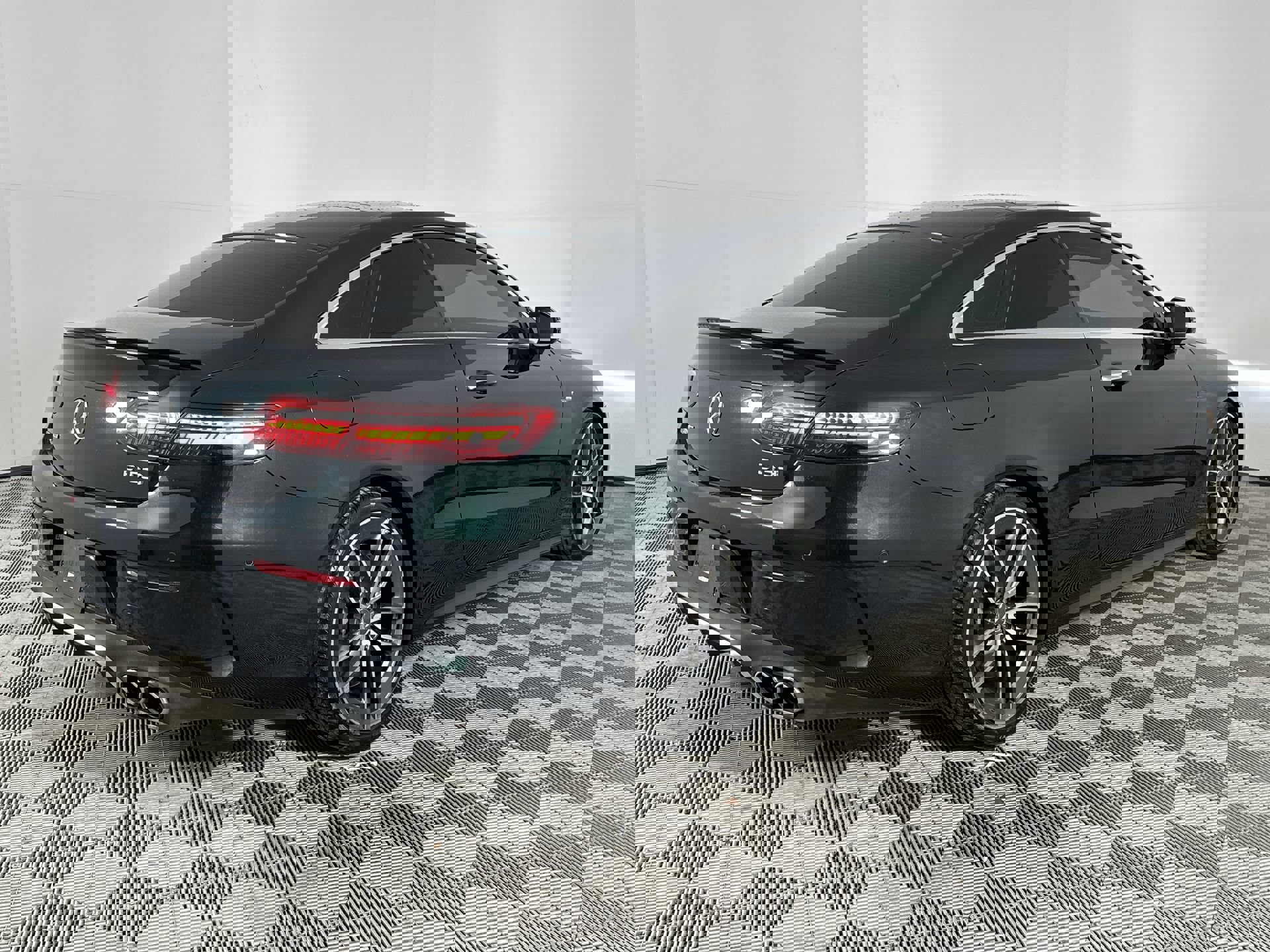 Used 2022 Mercedes-Benz E 53 AMG 4MATIC Coupe image 11