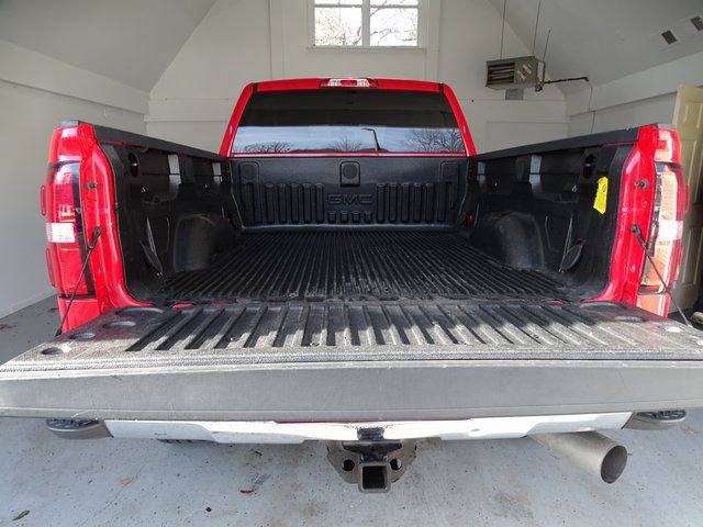 Used 2018 GMC Sierra 2500 SLE w/ Suspension Package, Off-Road image 18