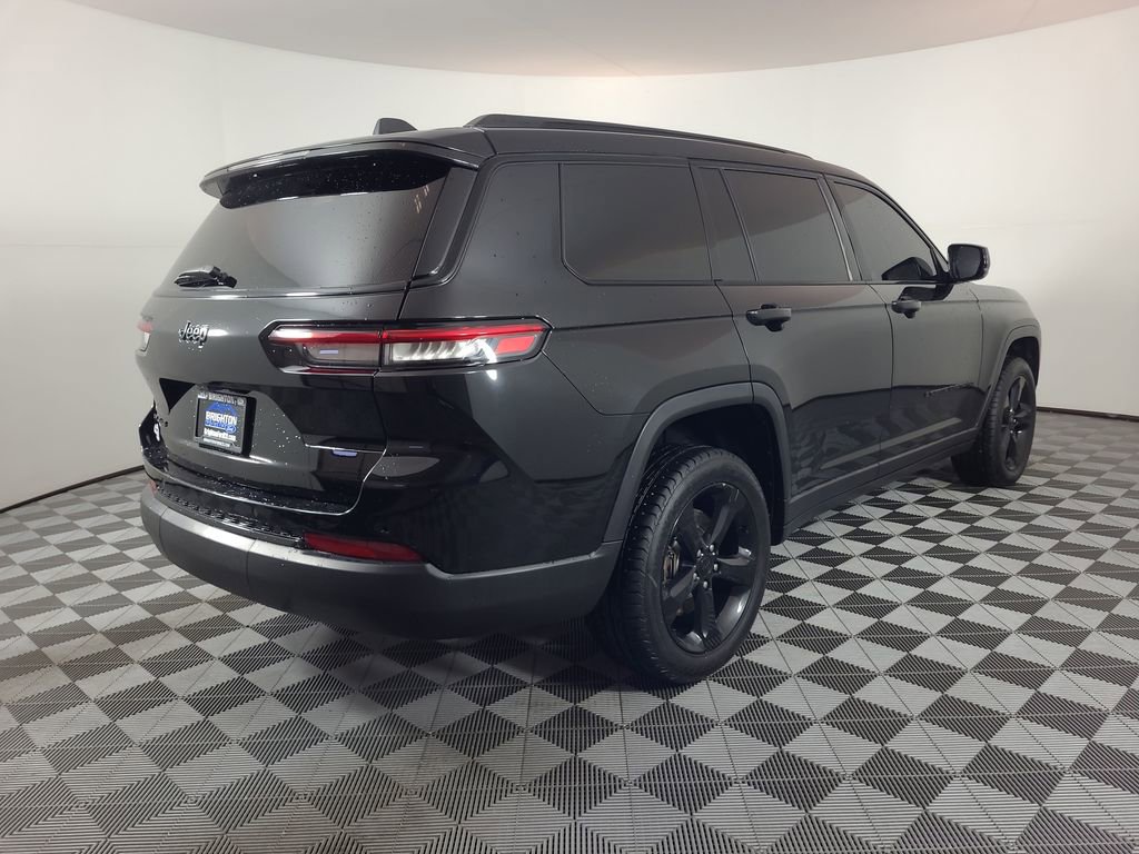 Used 2022 Jeep Grand Cherokee L Laredo AWD/4WD image 3