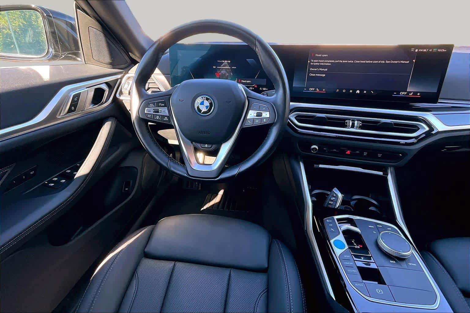 Used 2024 BMW i4 eDrive40 RWD image 5