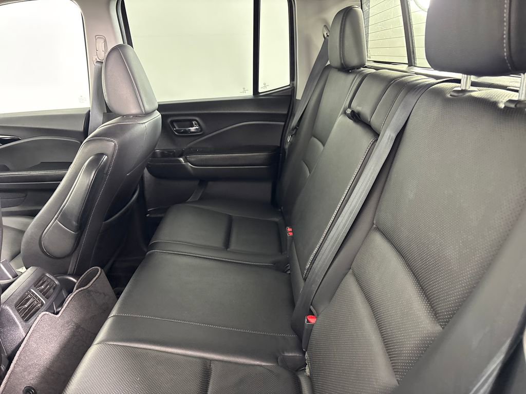 Used 2017 Honda Ridgeline RTL-E image 32