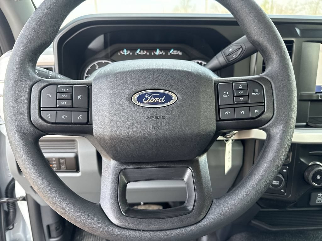 New 2026 Ford F450 XLT AWD/4WD image 16