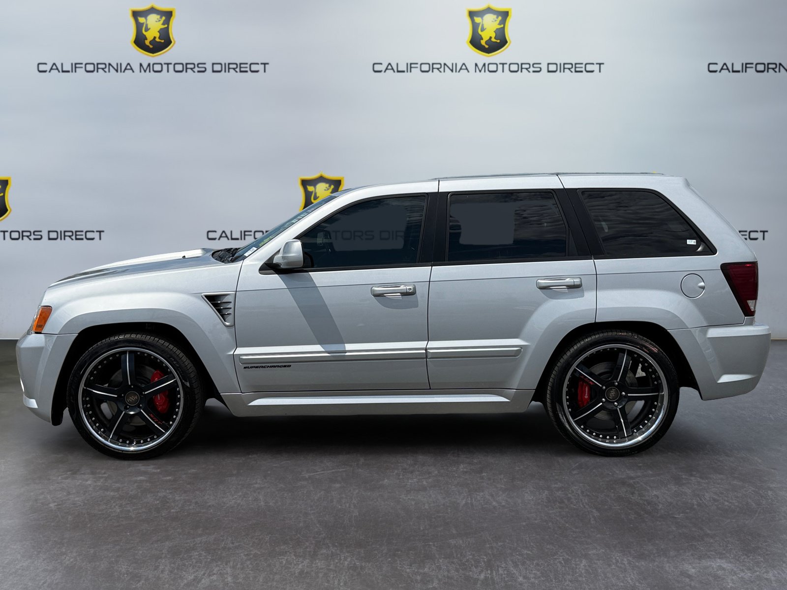 Used 2008 Jeep Grand Cherokee SRT8 w/ SRT Option Group II AWD/4WD image 2