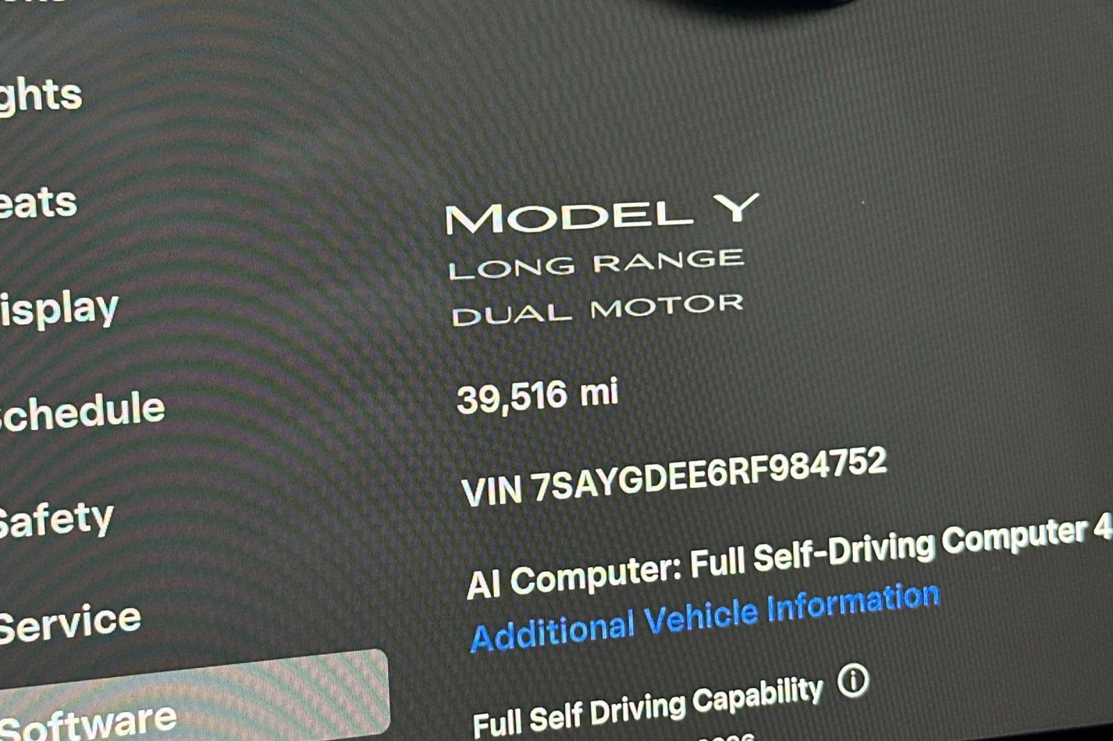 Used 2024 Tesla Model Y Long Range image 24