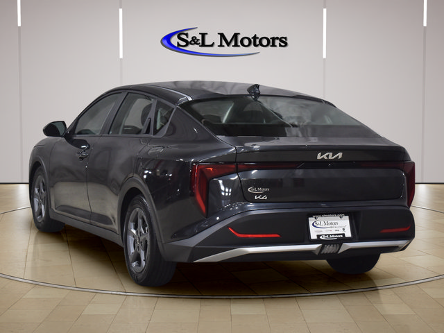 Used 2025 Kia K4 FWD image 6