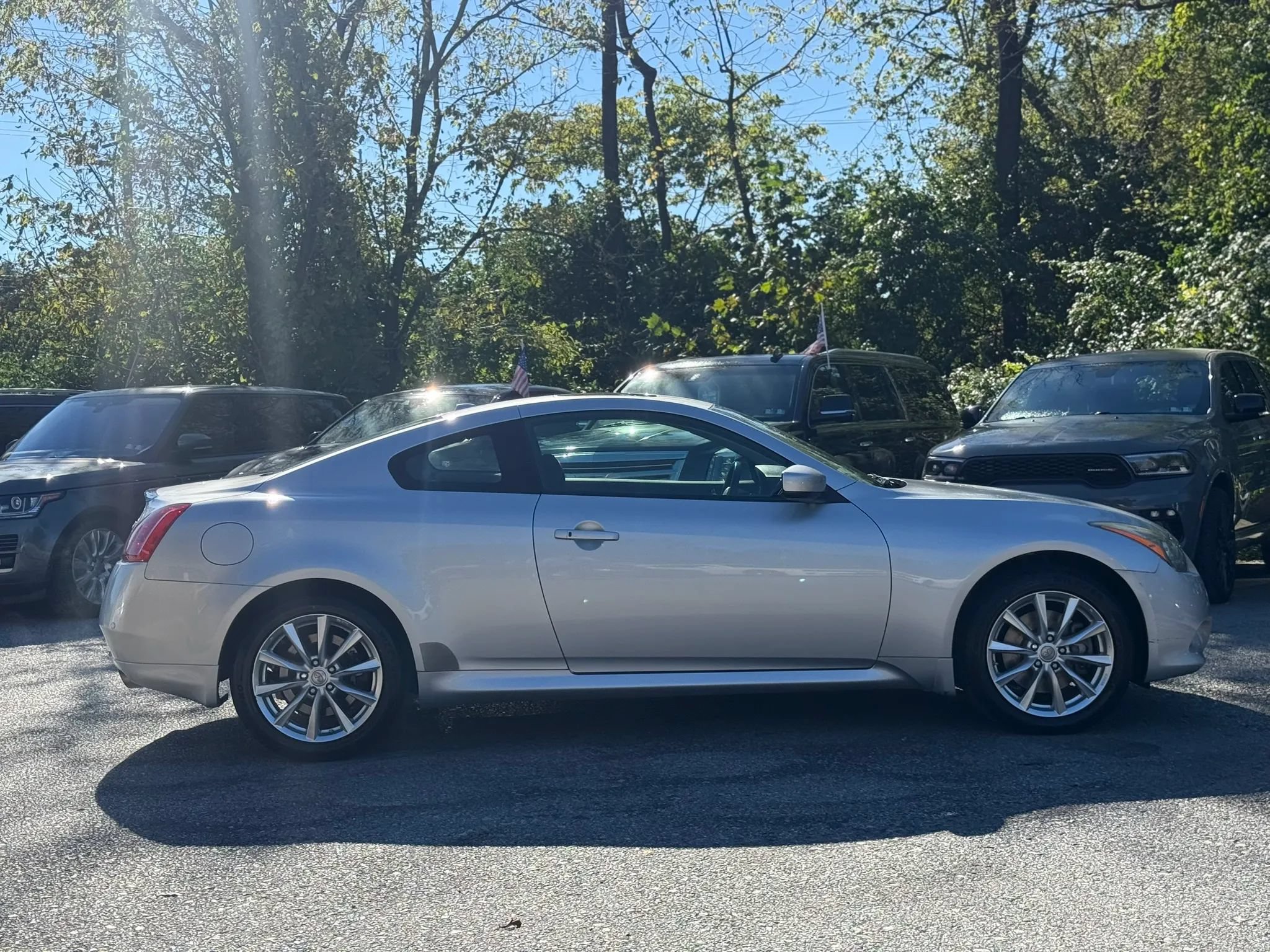 Used 2011 INFINITI G37 x Coupe w/ Premium Pkg AWD/4WD image 8