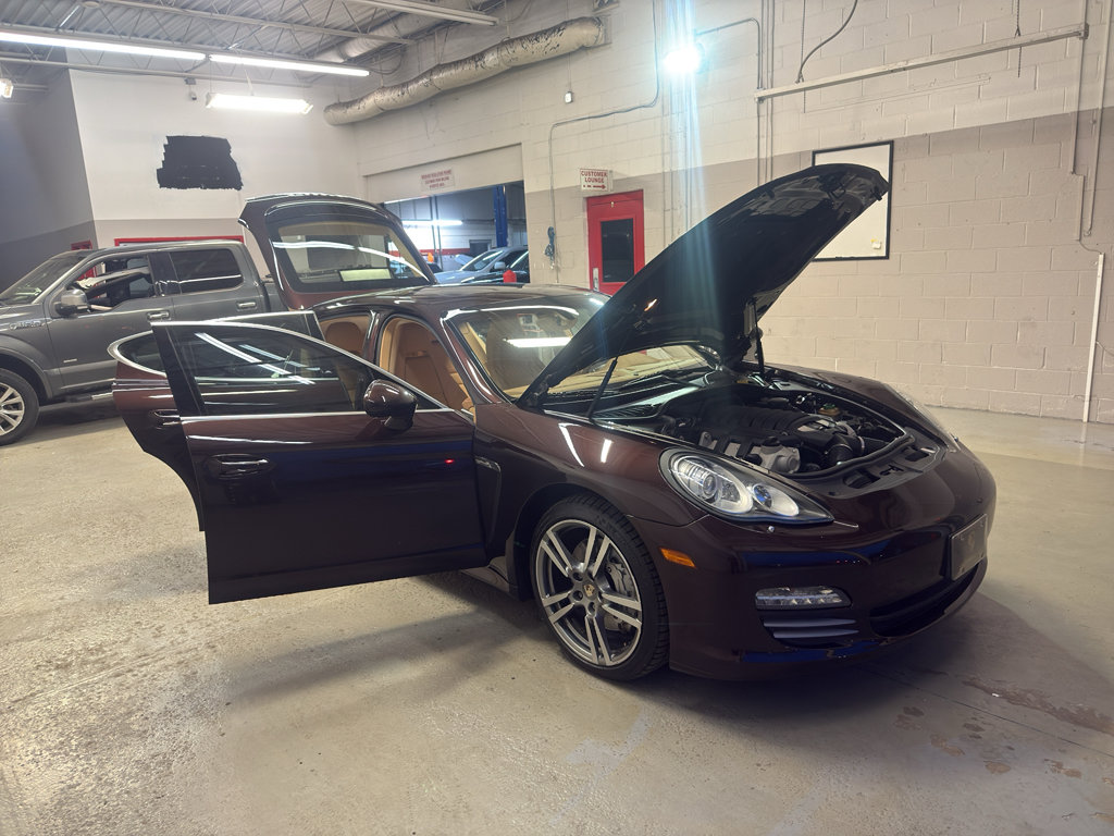 Used 2010 Porsche Panamera S RWD image 7