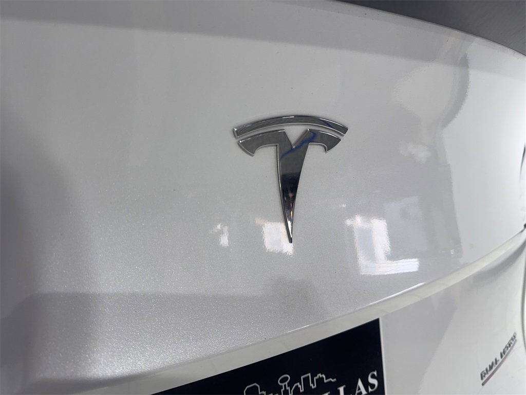 Used 2022 Tesla Model Y Performance image 21