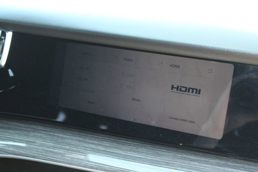 Used 2022 Jeep Wagoneer Series III w/ Flexible Seating Group image 15