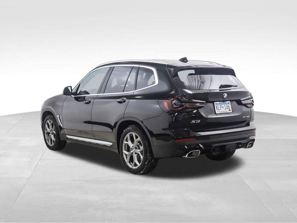 Certified 2023 BMW X3 xDrive30i w/ Premium Package image 3