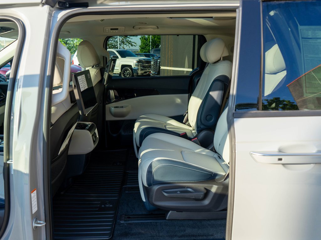 New 2026 Kia Carnival SX Prestige image 14