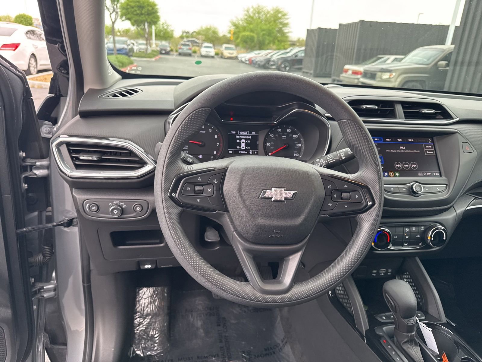 Used 2023 Chevrolet TrailBlazer LT image 15