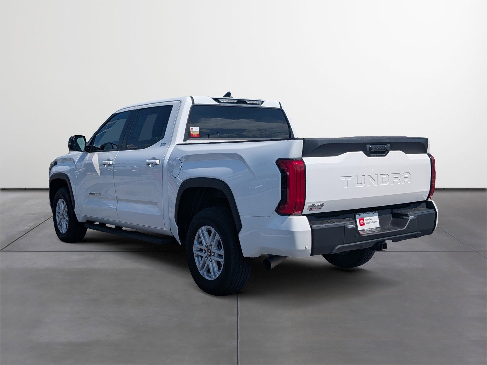 Certified 2025 Toyota Tundra SR5 w/ SR5 Premium Package AWD/4WD image 4