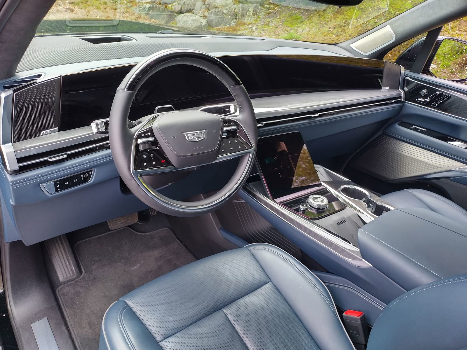 New 2025 Cadillac Escalade IQ Sport 2 image 11