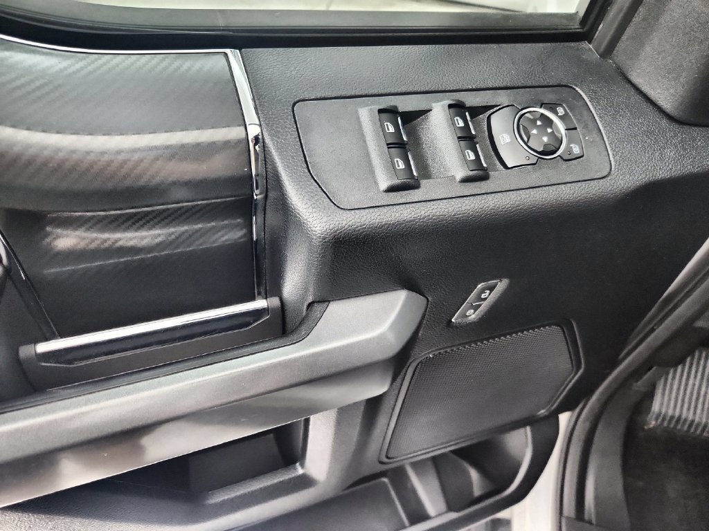 Used 2018 Ford F150 XLT w/ Equipment Group 302A Luxury AWD/4WD image 23