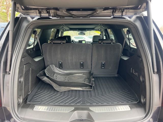 Used 2024 GMC Yukon XL AT4 w/ AT4 Premium Plus Package AWD/4WD image 25