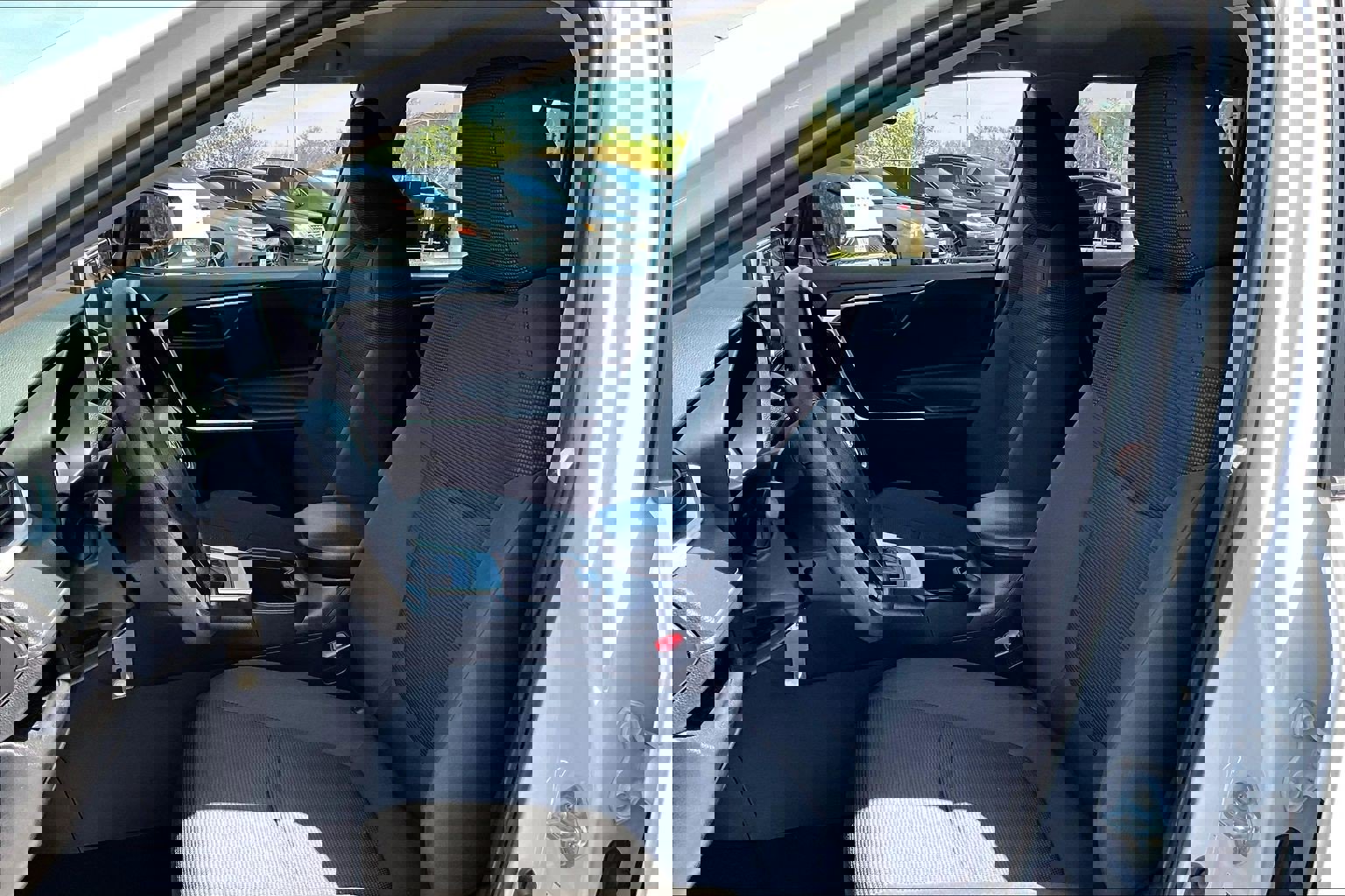 Used 2024 Toyota RAV4 LE image 23