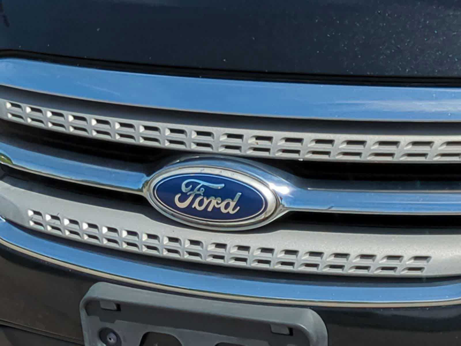 Used 2011 Ford Taurus SEL w/ 201A Rapid Spec Order Code FWD image 12