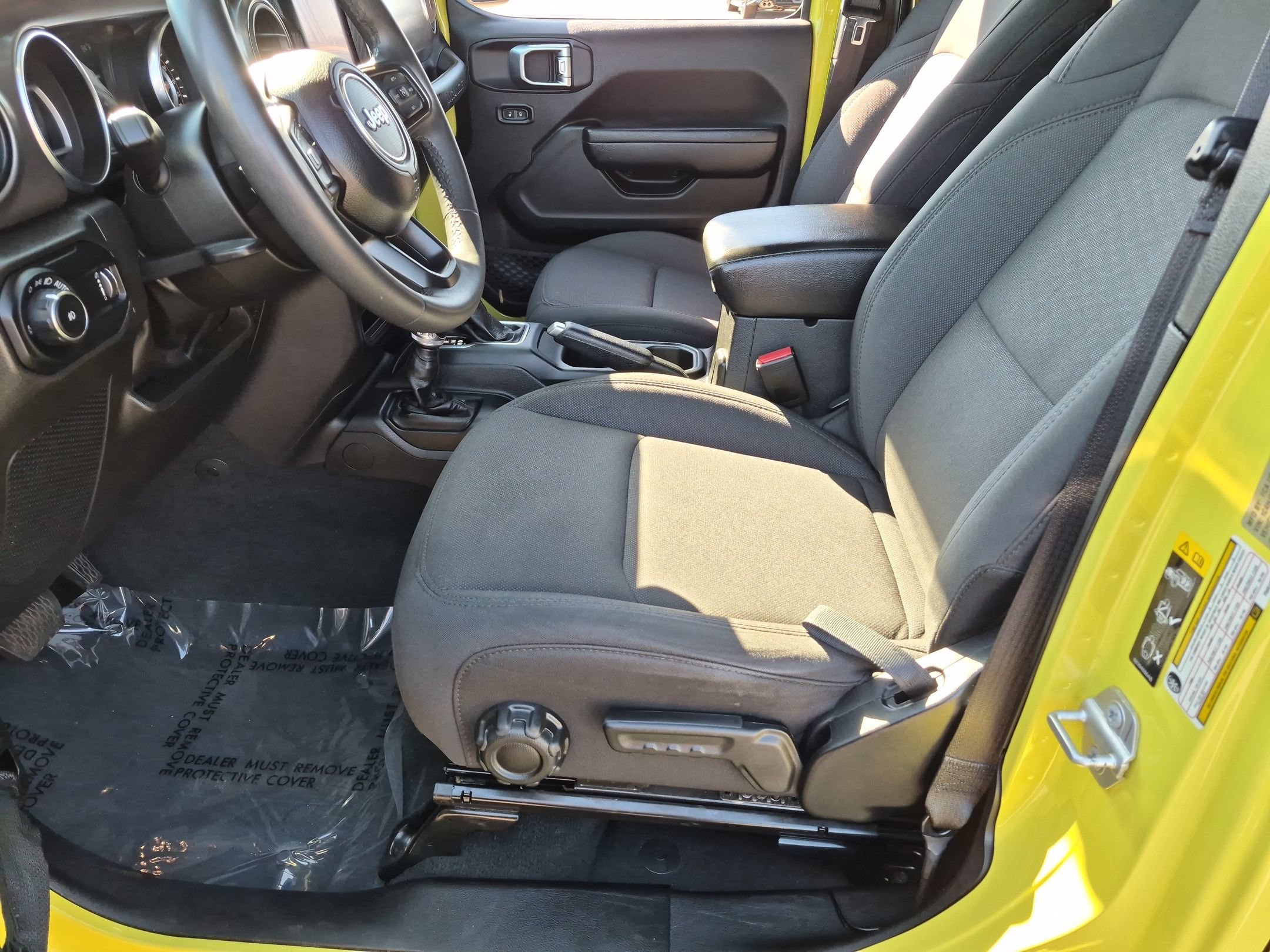 Used 2023 Jeep Wrangler Unlimited Sport w/ Sun And Sound Package AWD/4WD image 13