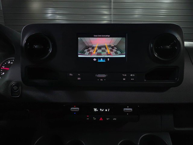 Used 2024 Mercedes-Benz Sprinter 2500 image 24