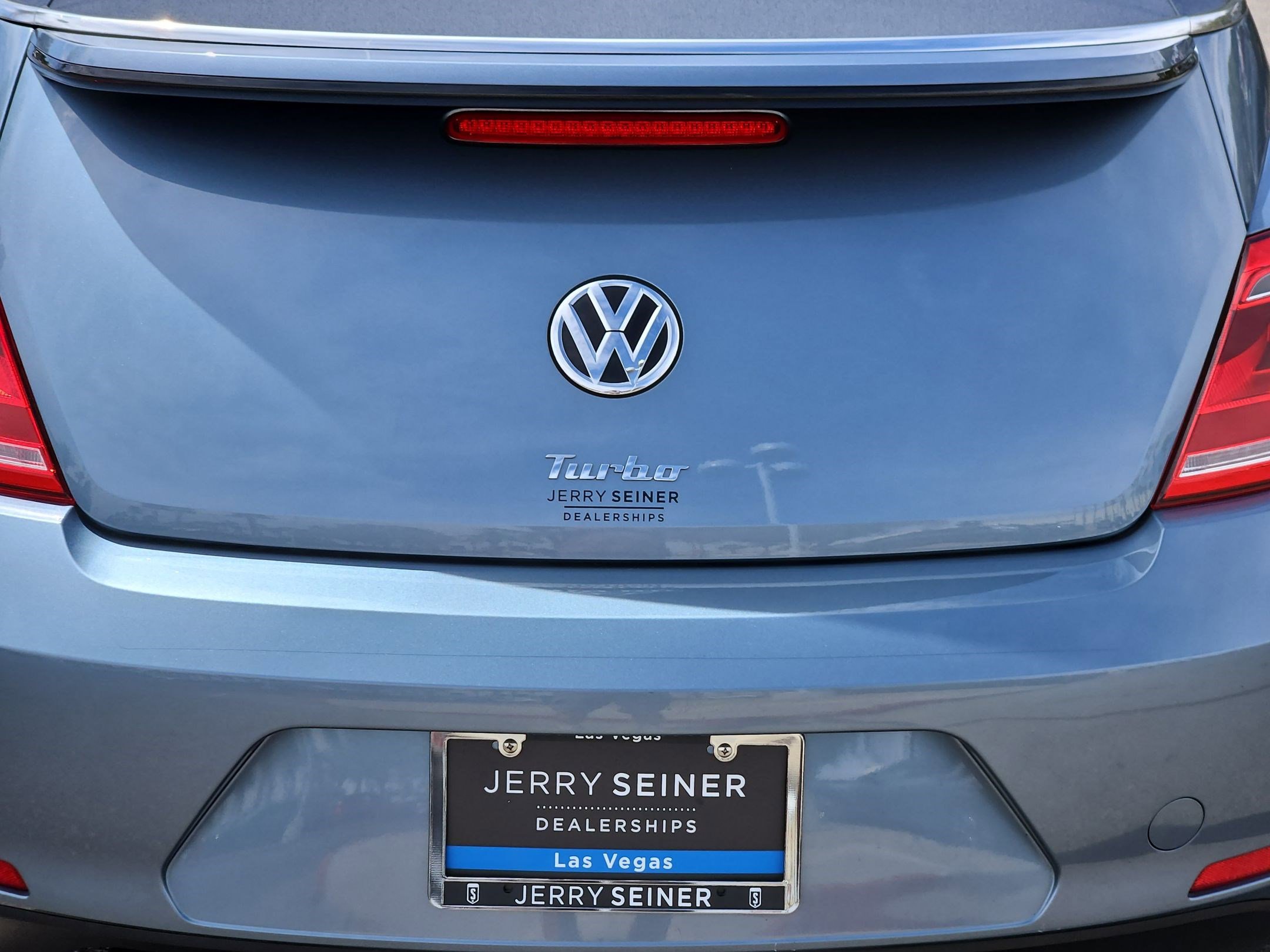 Used 2016 Volkswagen Beetle 1.8T Denim image 13