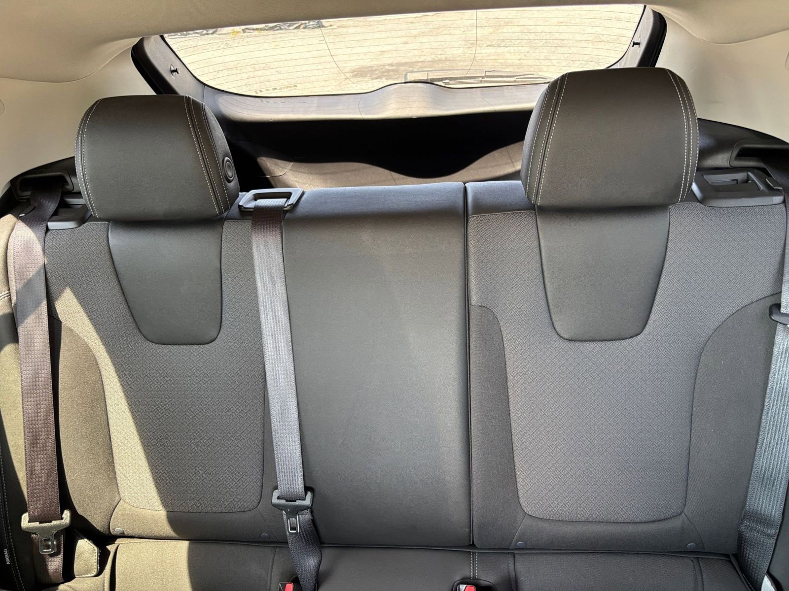 Used 2025 Buick Encore GX Preferred FWD image 34