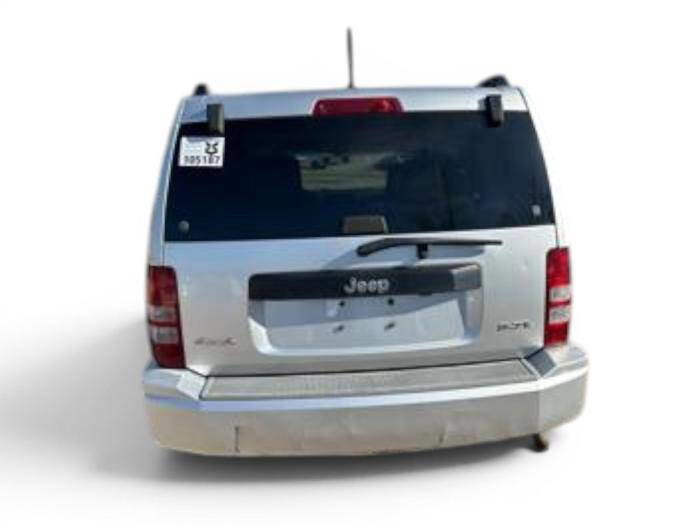 Used 2008 Jeep Liberty Sport w/ Popular Equipment Group AWD/4WD image 4